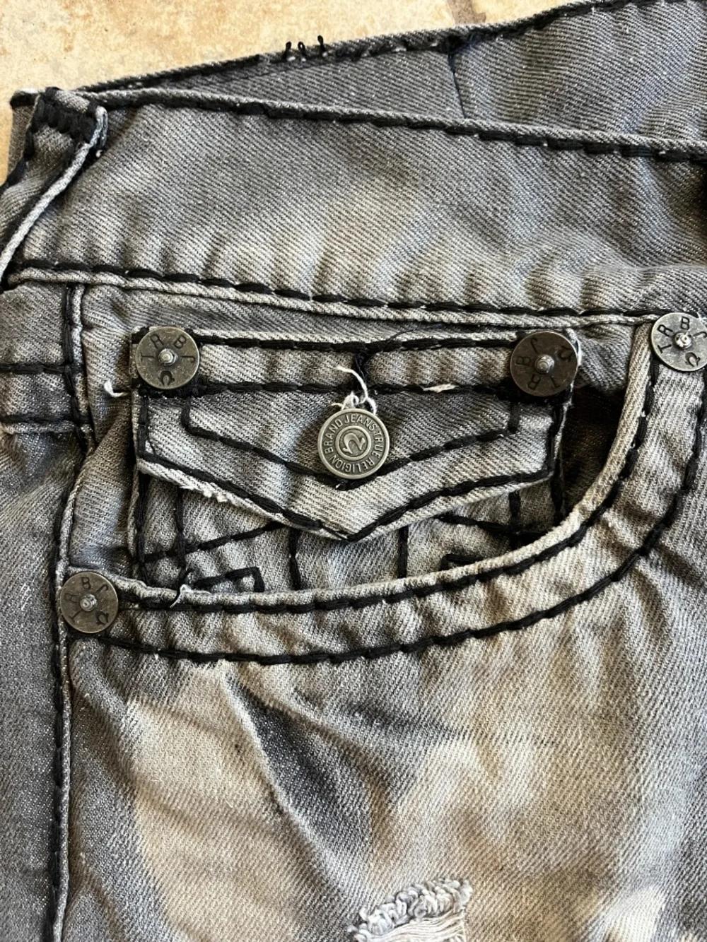 NWT True Religion Rick Super T Straight Jeans Mens 40x32 Grey Distressed style